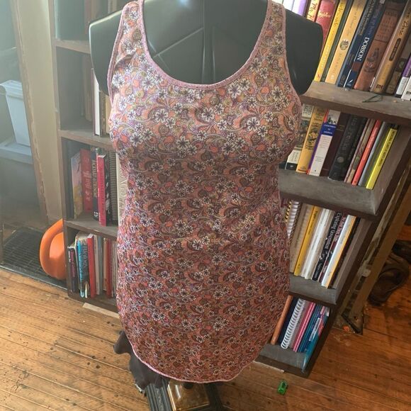 Victoria's Secret Other - Victoria’s Secret pink barbitsilku racerback sleeveless M nightshirt